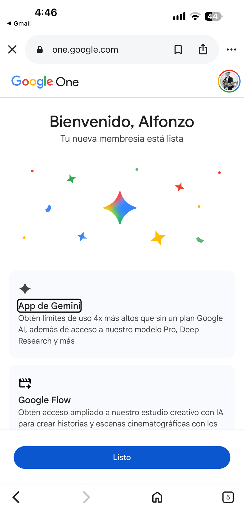 Captura de pantalla que muestra la confirmación de activación gratuita de Gemini para estudiantes en una cuenta de Google.